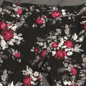 Plus Size Floral Jeans (size 18)